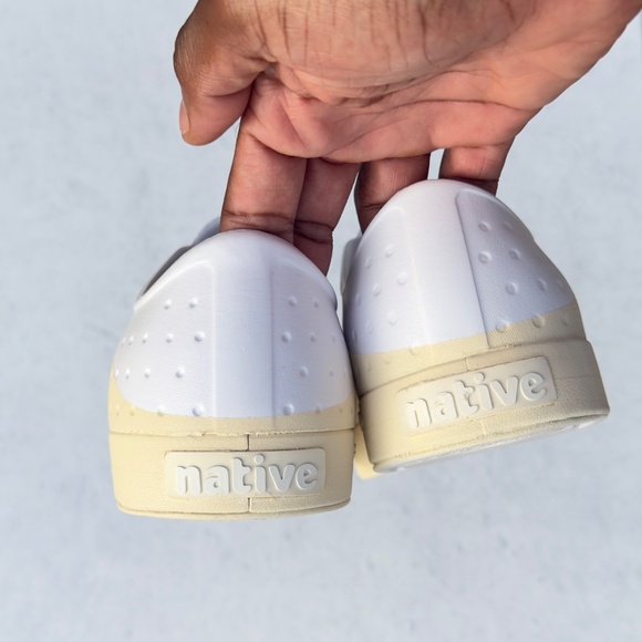 Jefferson Wanderfoam™ Roam - Picture 5 of 5